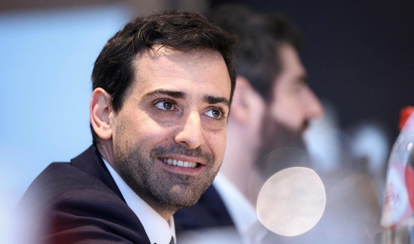 French Foreign Ministry says it's early to recognize Palestinian state