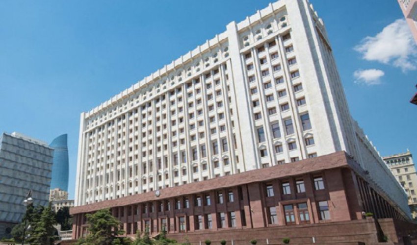 Əfv Komissiyasının iclasları başa çatıb, 700-dən çox müraciətə baxılıb Əfv Komissiyasının iclasları başa çatıb, 700-dən çox müraciətə baxılıb