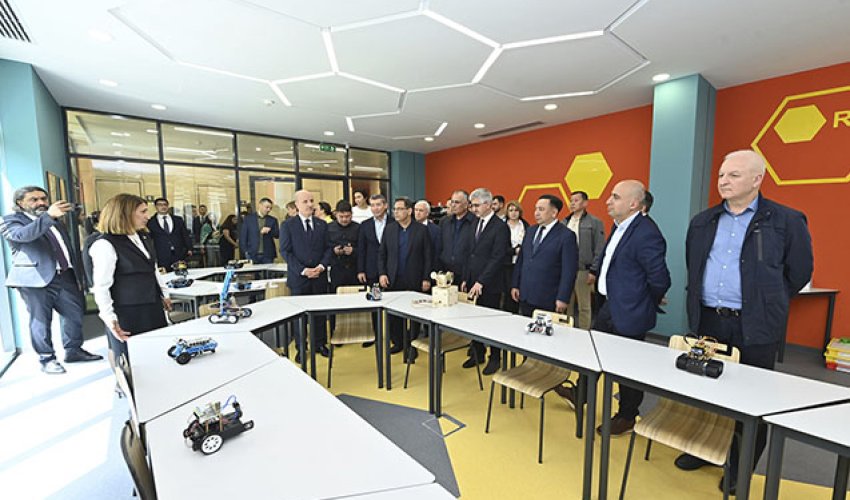 TDT və Türk Akademiyasının nümayəndə heyətləri Füzuliyə səfər edib TDT və Türk Akademiyasının nümayəndə heyətləri Füzuliyə səfər edib