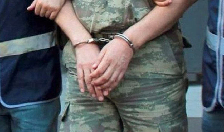 Komandir hərbçilərdən rüşvət almağa görə həbs edilib Komandir hərbçilərdən rüşvət almağa görə həbs edilib