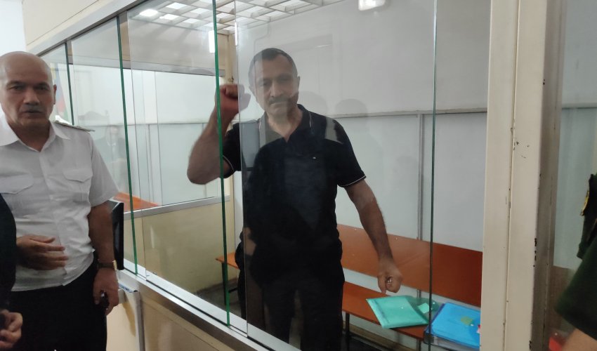 Tofiq Yaqublunun məhkəmə prosesi keçirilir Tofiq Yaqublunun məhkəmə prosesi keçirilir