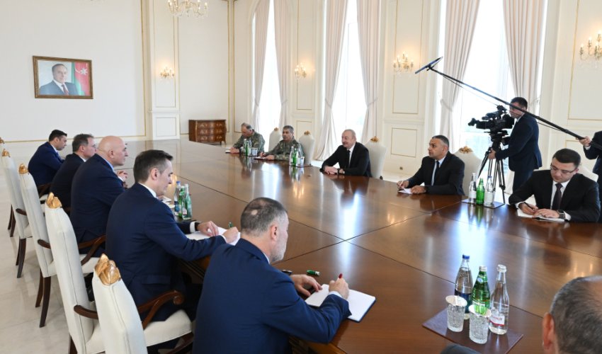 İlham Əliyev İtaliyanın müdafiə nazirinin başçılıq etdiyi nümayəndə heyətini qəbul edib - Yenilənib