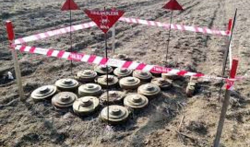 Azerbaijan counts number of mines cleared within last week in liberated territories