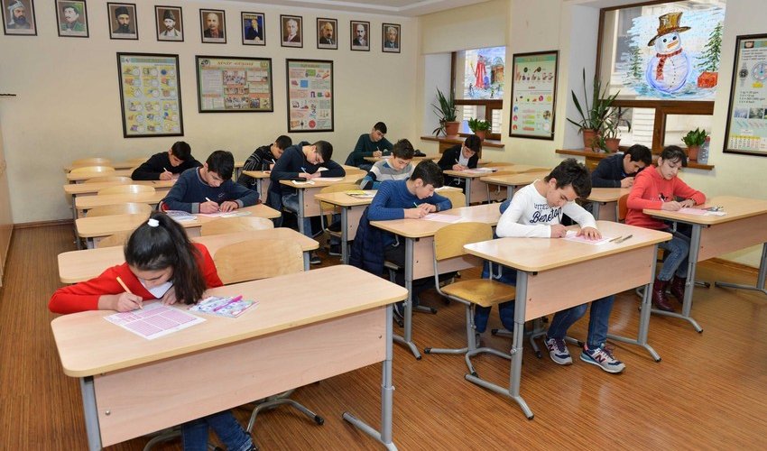 Sentyabrdan məktəblərdə dörd fənn yeni məzmunda tədris olunacaq