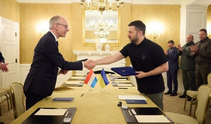 Ukraine signs security deal with Luxembourg Ukraine signs security deal with Luxembourg