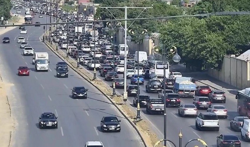 Bəzi yollarda sıxlıq var -Siyahı Bəzi yollarda sıxlıq var -Siyahı