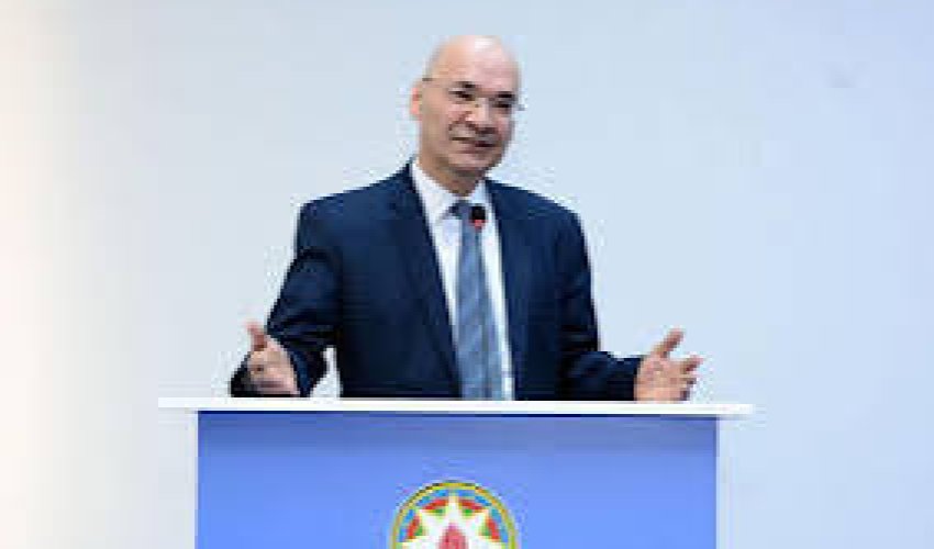 Osman Gündüz internetin bahalaşmasına etiraz etdi Osman Gündüz internetin bahalaşmasına etiraz etdi