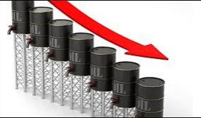 Цена на азербайджанскую нефть упала более чем на 1 доллар