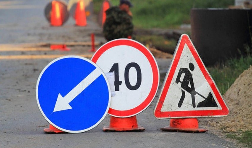 В Баку на улице Ахмеда Раджабли ограничено движение транспорта В Баку на улице Ахмеда Раджабли ограничено движение транспорта