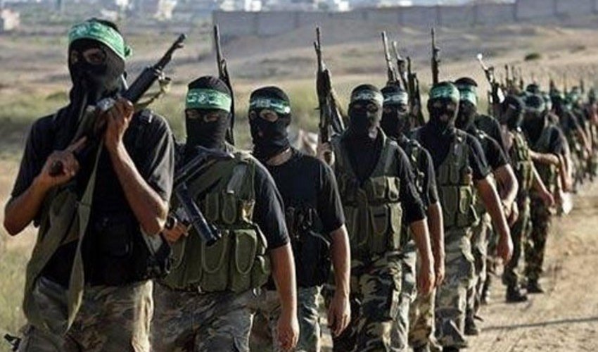 CNN: Hezbollah poised to strike Israel independent of Iran CNN: Hezbollah poised to strike Israel independent of Iran
