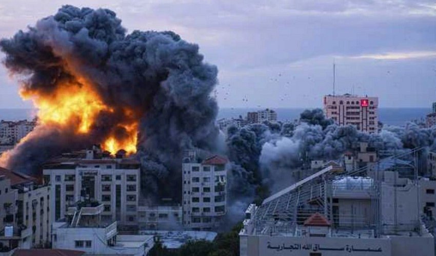 Three dead in Israeli airstrike on Gaza Three dead in Israeli airstrike on Gaza