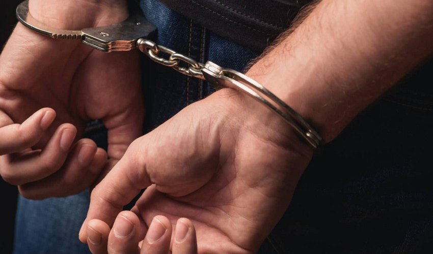 Ötən gün dələduzluğa görə axtarışda olan 10 nəfər saxlanılıb Ötən gün dələduzluğa görə axtarışda olan 10 nəfər saxlanılıb