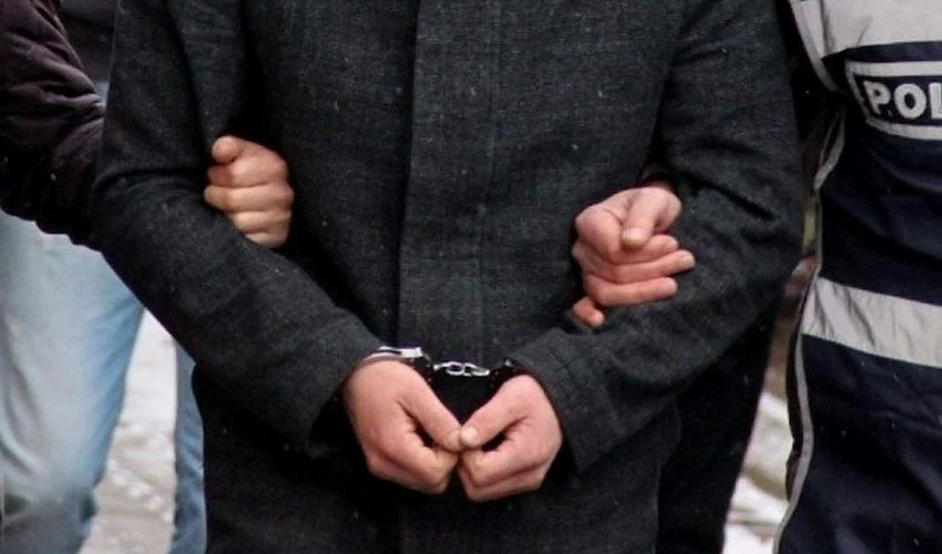 В Турции проведена операция против ИГИЛ, задержано 27 человек В Турции проведена операция против ИГИЛ, задержано 27 человек