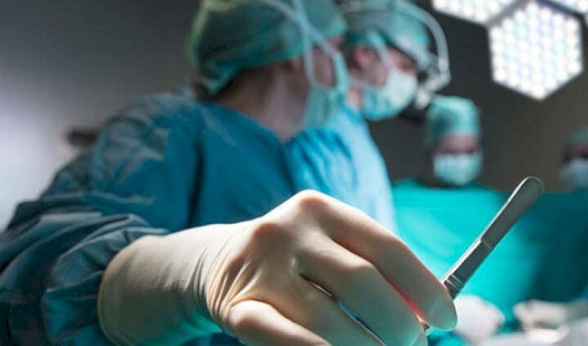 Bakıda 10 gün əvvəl əməliyyat olunan azyaşlı ölüb Bakıda 10 gün əvvəl əməliyyat olunan azyaşlı ölüb