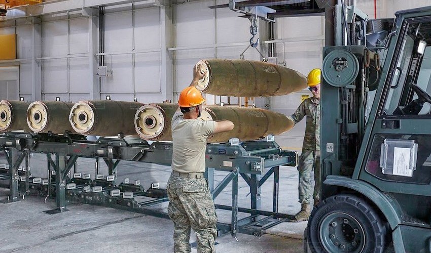 Boeing wins $7B to provide bombs to Ukraine, US allies and JDAMs to Israel Boeing wins $7B to provide bombs to Ukraine, US allies and JDAMs to Israel