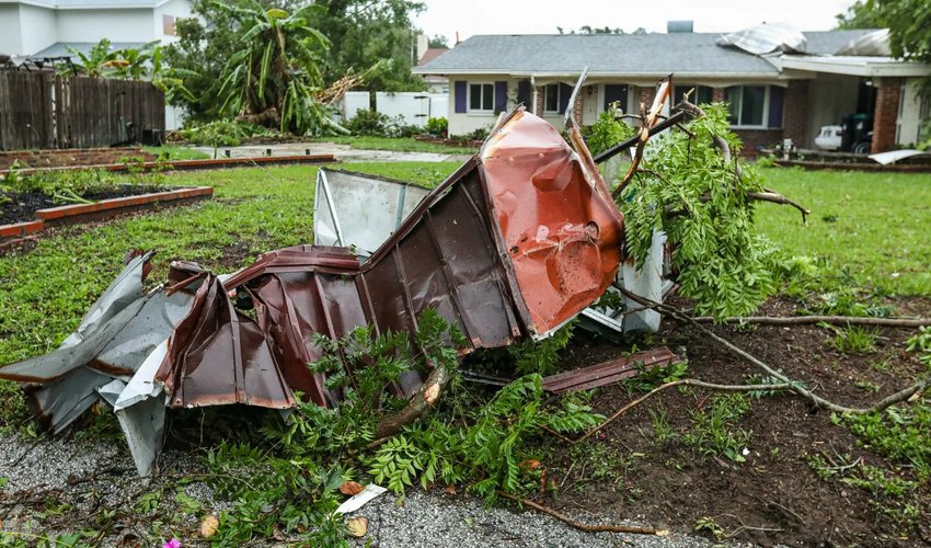 Hurricane Milton live updates: Monster storm slams into Florida; deaths confirmed Hurricane Milton live updates: Monster storm slams into Florida; deaths confirmed