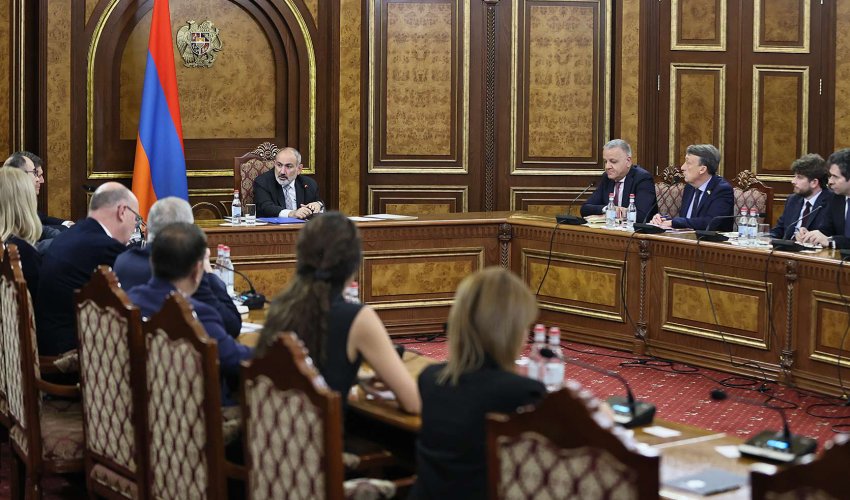 Paşinyan Aİ missiyasının fəaliyyətini yüksək qiymətləndirib Paşinyan Aİ missiyasının fəaliyyətini yüksək qiymətləndirib
