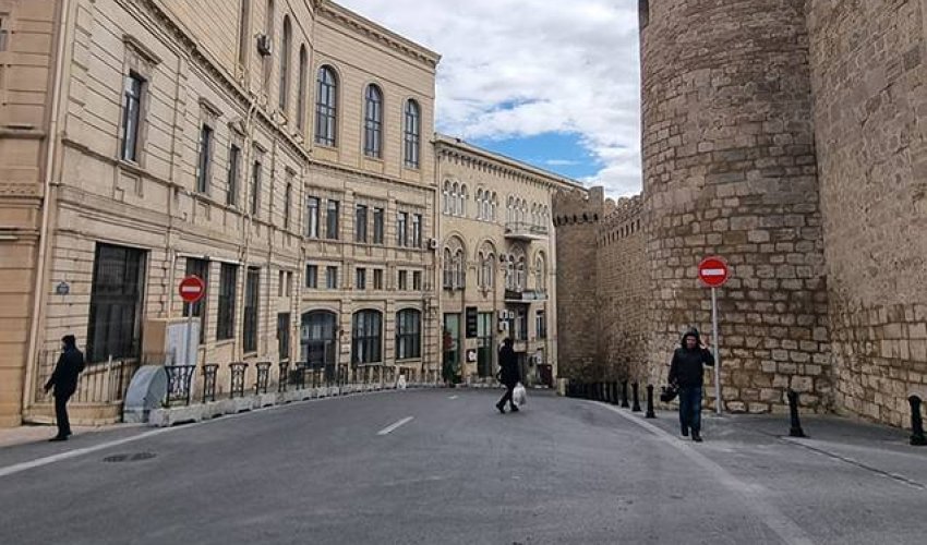 Bu küçəyə giriş məhdudlaşdırılıb Bu küçəyə giriş məhdudlaşdırılıb