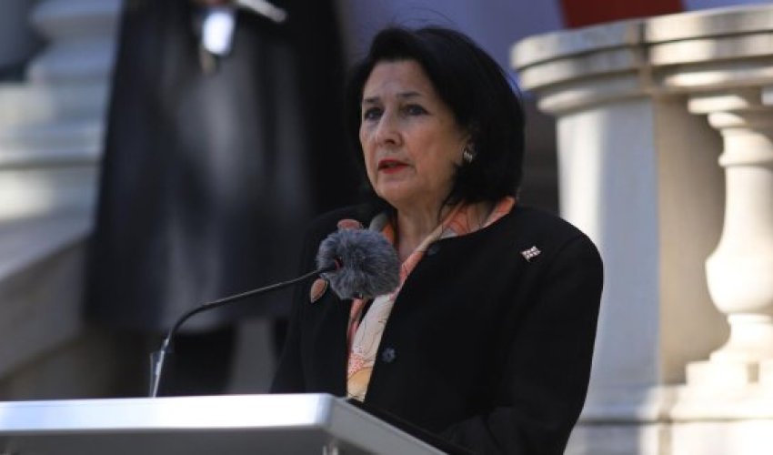Zurabişvili Baş Prokurorluqda dindirilməkdən imtina edib - Yenilənib Zurabişvili Baş Prokurorluqda dindirilməkdən imtina edib - Yenilənib