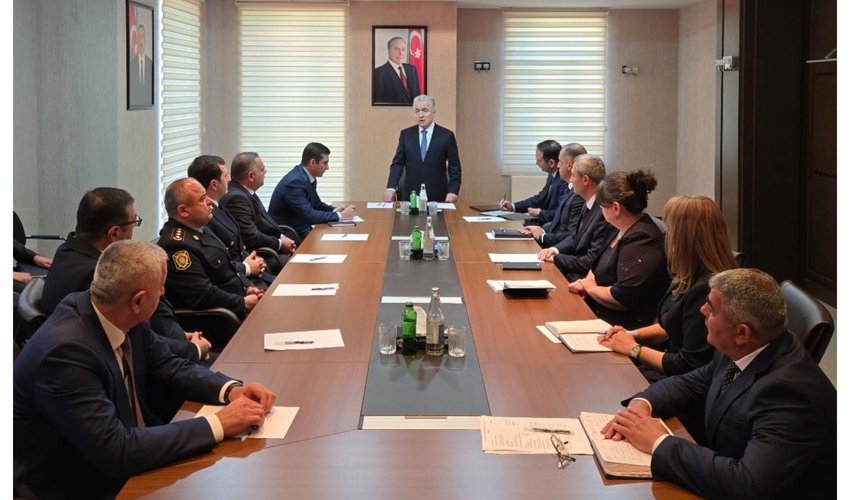 Ağdaşın yeni icra başçısı kollektivə təqdim edilib Ağdaşın yeni icra başçısı kollektivə təqdim edilib