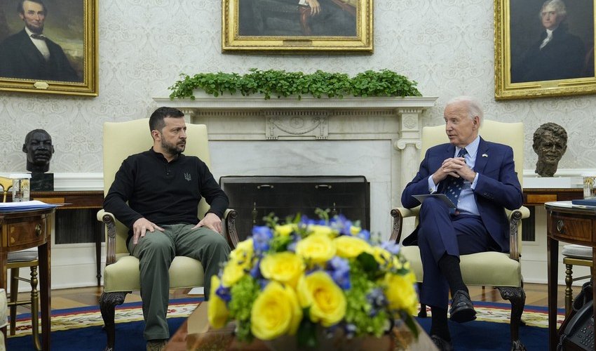 Biden team prepares to rush last-minute aid to Ukraine