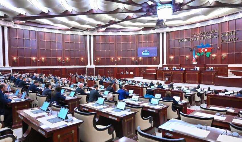 Парламент принял в первом чтении поправки в Миграционный кодекс Парламент принял в первом чтении поправки в Миграционный кодекс