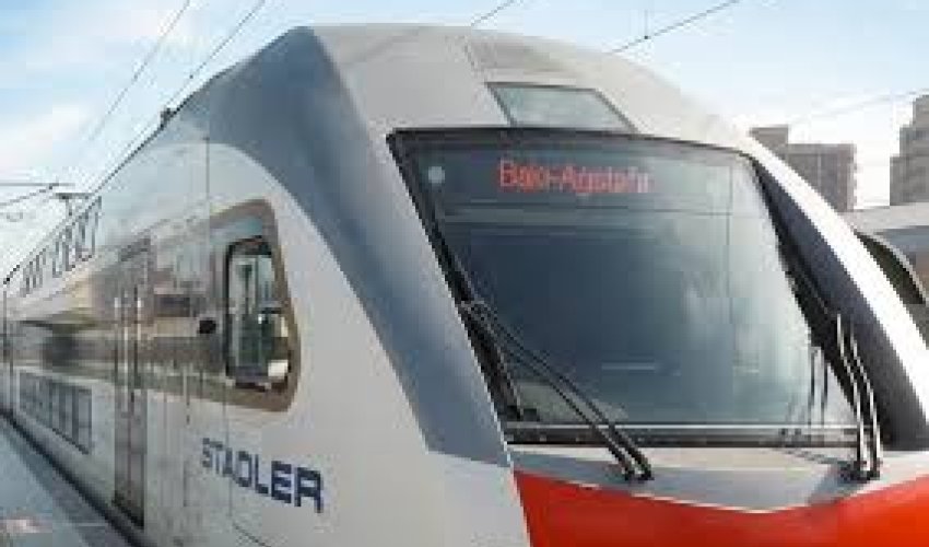 Bakı-Ağstafa-Bakı dəmir yolu xətti üzrə əlavə qatar reysləri təyin edilib Bakı-Ağstafa-Bakı dəmir yolu xətti üzrə əlavə qatar reysləri təyin edilib