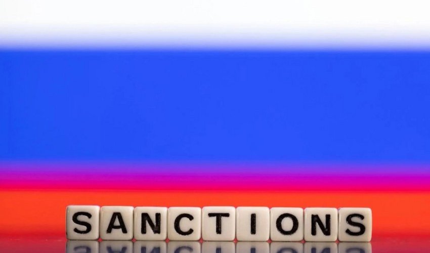 UK expands sanctions against Russia