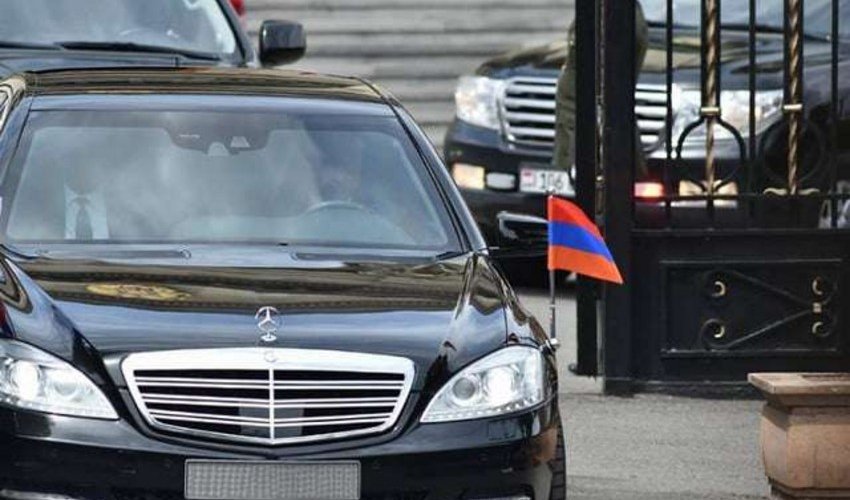 Armenia to cut most of Foreign Ministry's service vehicles