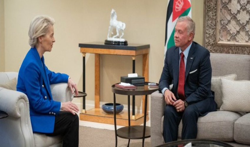 Von der Leyen İordaniya Kralı ilə görüşüb