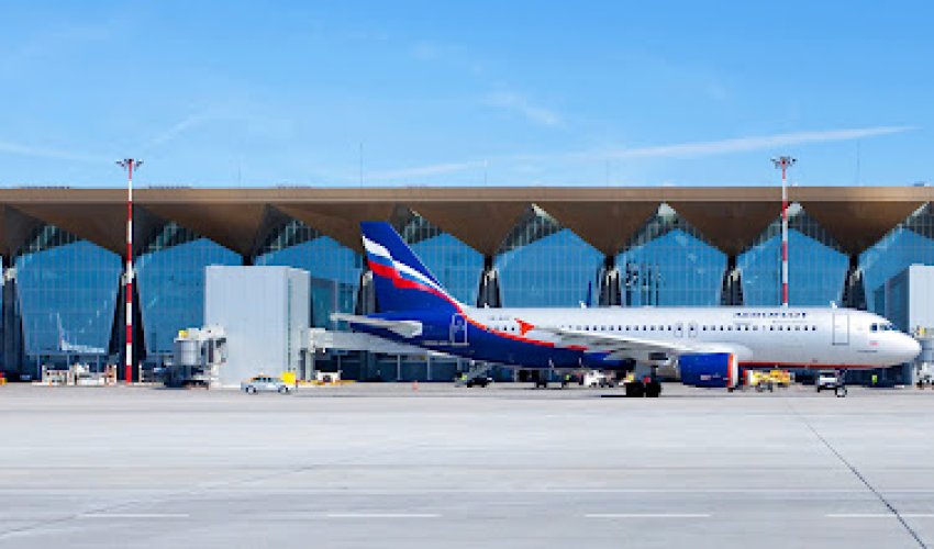 Rusiyada Pulkovo hava limanı bağlanıb Rusiyada Pulkovo hava limanı bağlanıb