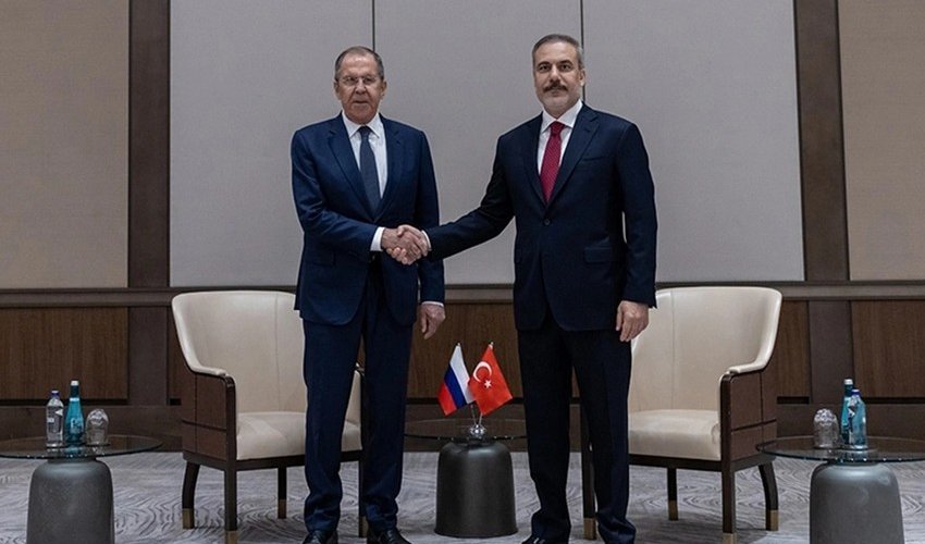 Hakan Fidan və Lavrov arasında telefon danışığı olub Hakan Fidan və Lavrov arasında telefon danışığı olub