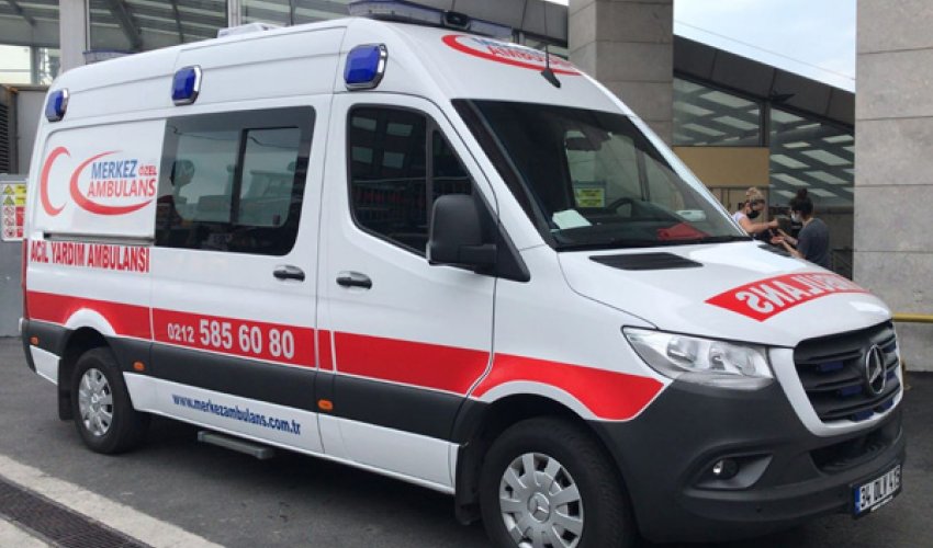 İstanbulda saxta spirtli içkidən ölənlərin sayı artıb İstanbulda saxta spirtli içkidən ölənlərin sayı artıb