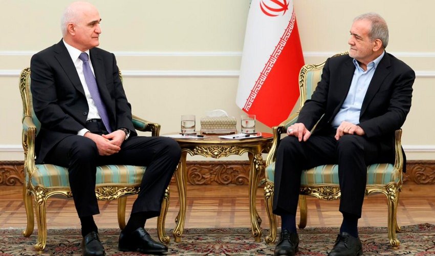 Şahin Mustafayev Məsud Pezeşkianla görüşüb