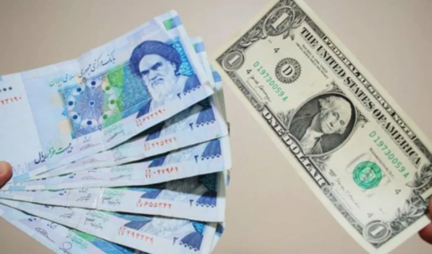 İranda dolların məzənnəsi rekord həddə yüksəlib İranda dolların məzənnəsi rekord həddə yüksəlib