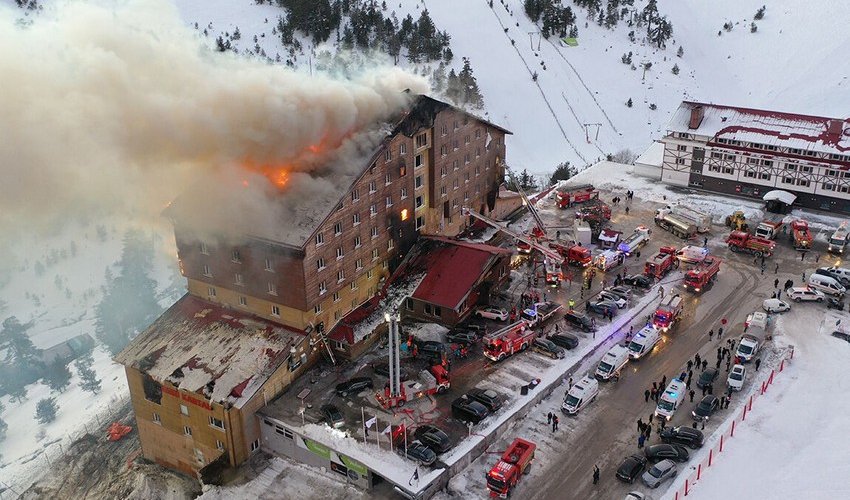 В Турции арестовали хозяина сгоревшего отеля на горнолыжном курорте