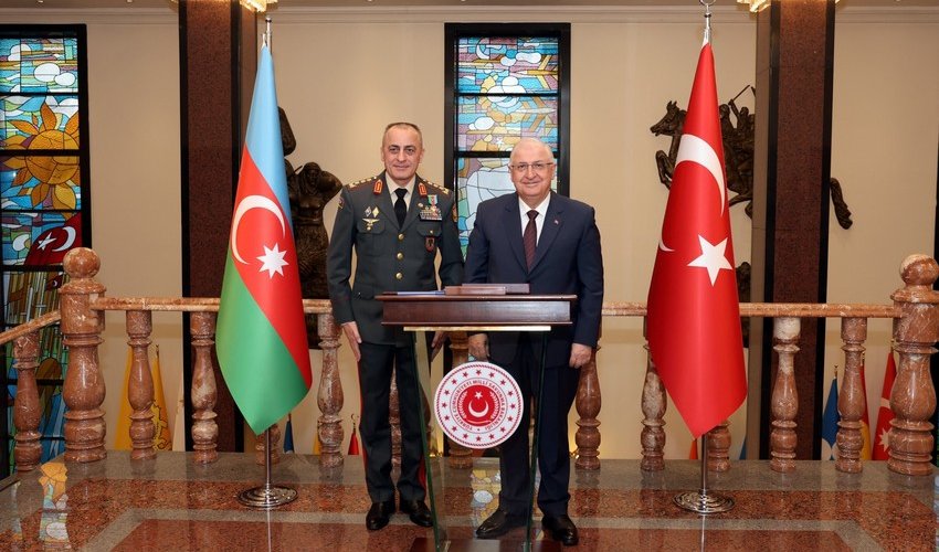 Yaşar Gülər Hikmət Mirzəyevi qəbul edib