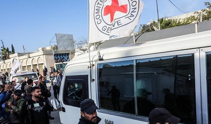 Масштабный обмен: 183 палестинца вернулись домой из израильских тюрем