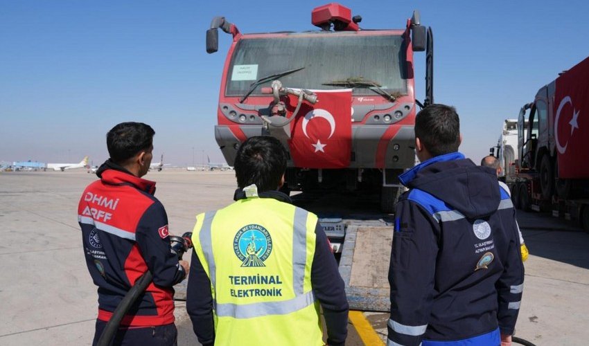 Türkiyə Dəməşq hava limanını bərpa edir