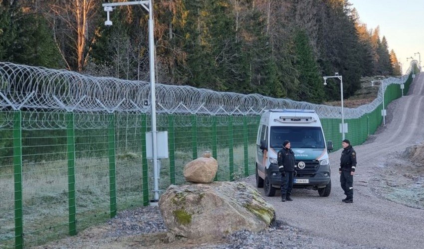 Finland accelerates construction of 200-km fence along Russian border