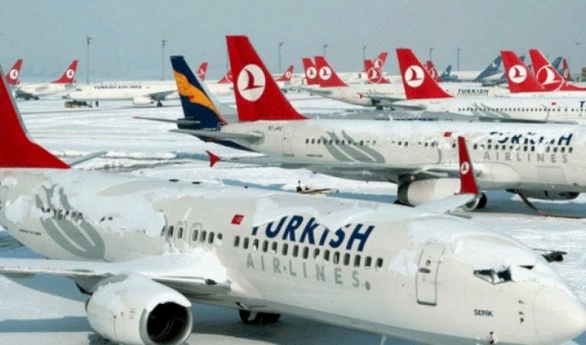 İstanbul Hava Limanında uçuşlar təxirə salınıb