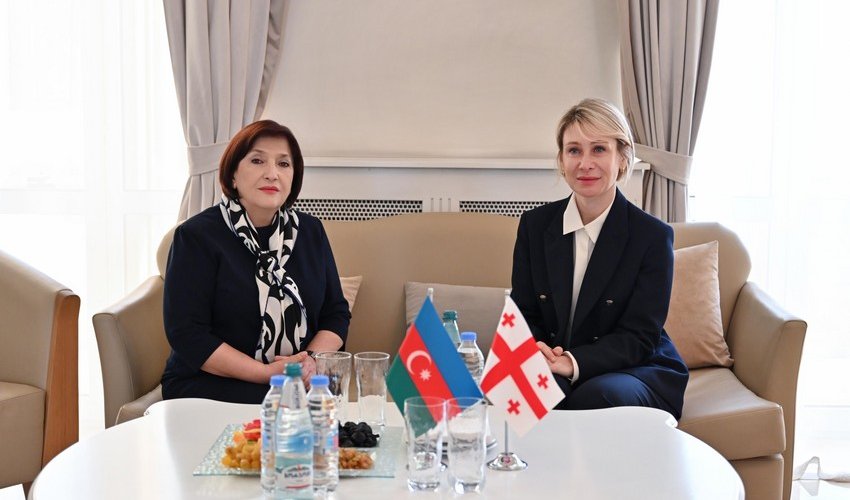 Sahibə Qafarova Gürcüstanda rəsmi səfərdədir