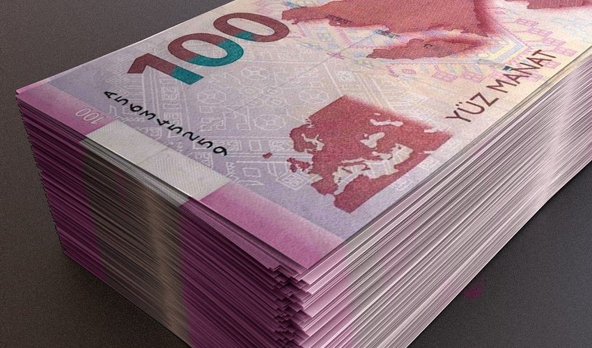 Dövlətqulluqçularının aylıq vəzifə maaşları artırılıb Dövlətqulluqçularının aylıq vəzifə maaşları artırılıb