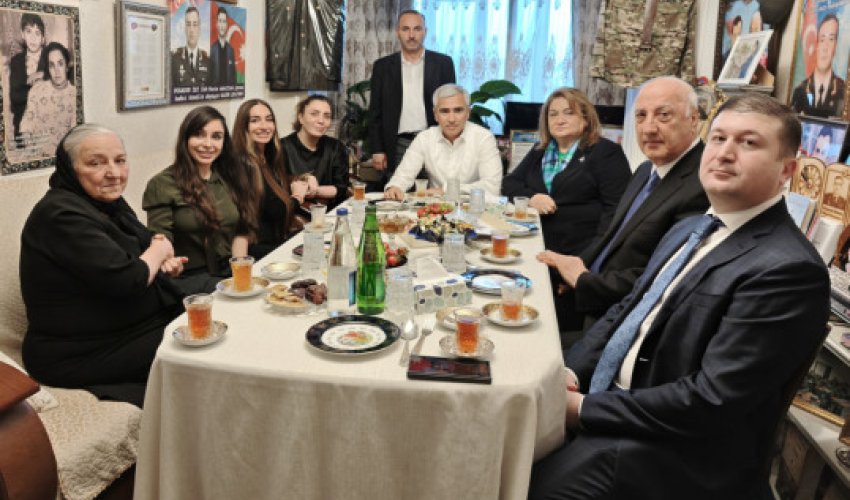 Лейла Алиева и Арзу Алиева посетили дом Полада Гашимова Лейла Алиева и Арзу Алиева посетили дом Полада Гашимова