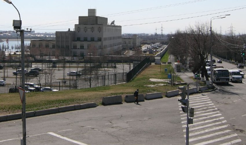 U.S. Embassy in Armenia calls on undocumented migrants to leave U.S. U.S. Embassy in Armenia calls on undocumented migrants to leave U.S.