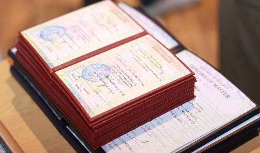 Ötən ay xaricdə təhsil almış 82 nəfərin diplomu tanınmayıb
Ötən ay xaricdə təhsil almış 82 nəfərin diplomu tanınmayıb