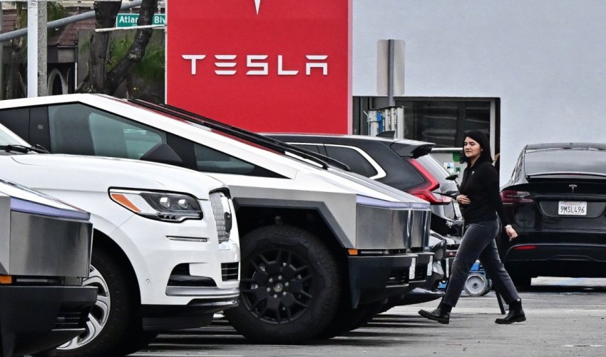 Продажи Tesla в Европе резко упали Продажи Tesla в Европе резко упали