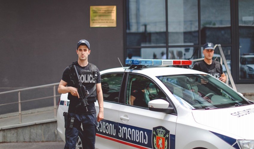В Грузии за незаконное хранение оружия задержаны 12 человек В Грузии за незаконное хранение оружия задержаны 12 человек