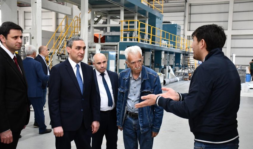Qarabağ Universitetinin nümayəndələri Ağdam Sənaye Parkında olublar Qarabağ Universitetinin nümayəndələri Ağdam Sənaye Parkında olublar