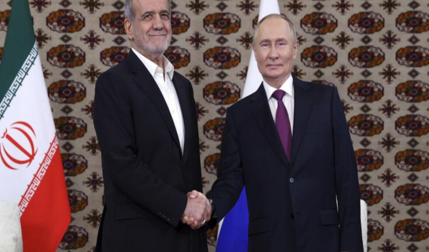 Putin və Pezeşkian telefonla danışıb Putin və Pezeşkian telefonla danışıb